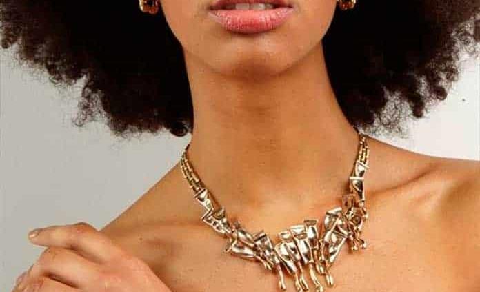 Christies expone y vende piezas de joyería del siglo XX, entre ellas de Dalí