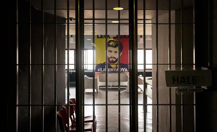 Oposición rechaza acusación de organización terrorista al partido de López y Guaidó
