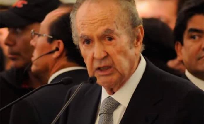 Baillères sigue favorito, aún con 4T; gana millones en seguros para la burocracia