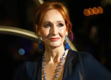 J. K. Rowling critica a Emma Watson por declaraciones J. K. Rowling critica a Emma Watson por declaraciones