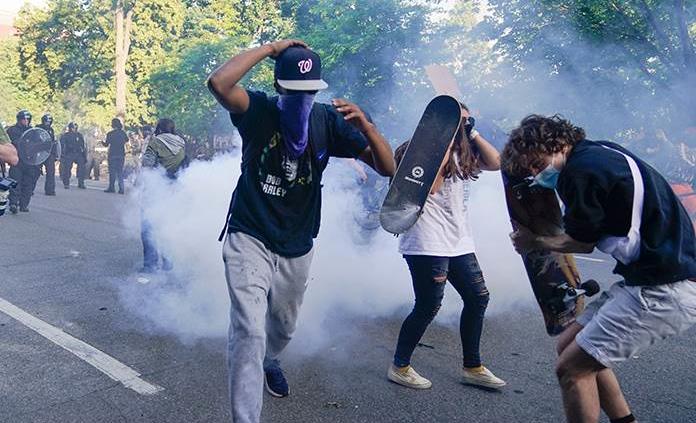 Al menos 5 mil 600 arrestos en protestas en EEUU