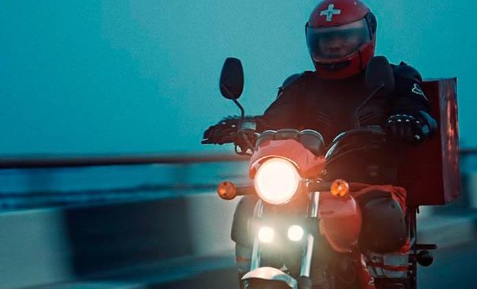 La cinta Blood rider retrata a los héroes nigerianos que transportan sangre a hospitales
