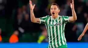 Guardado se suma como auxiliar de Rafael M&aacute;rquez