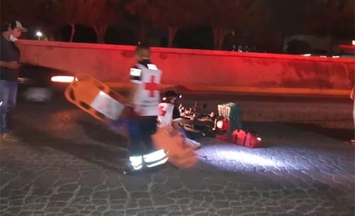Con lesiones de gravedad, motociclista embestido por una camioneta en el bulevar San Luis