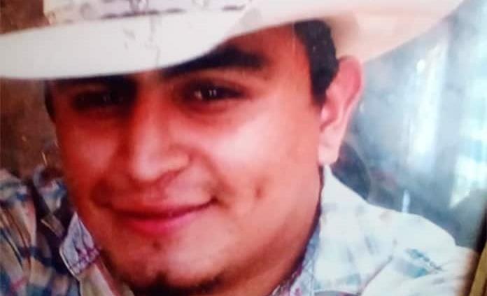 Localizan vehículo de joven reportado como desaparecido en Valles; familia pide apoyo