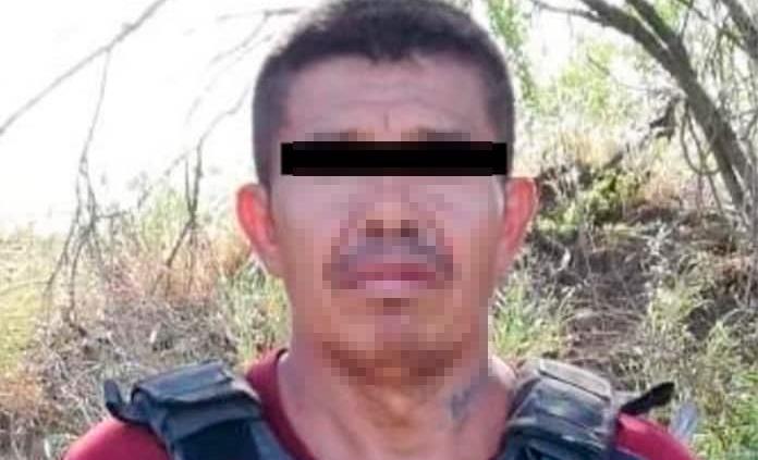 Militares y fuerzas policiales aseguran arsenal en NL y detienen a guatemalteco