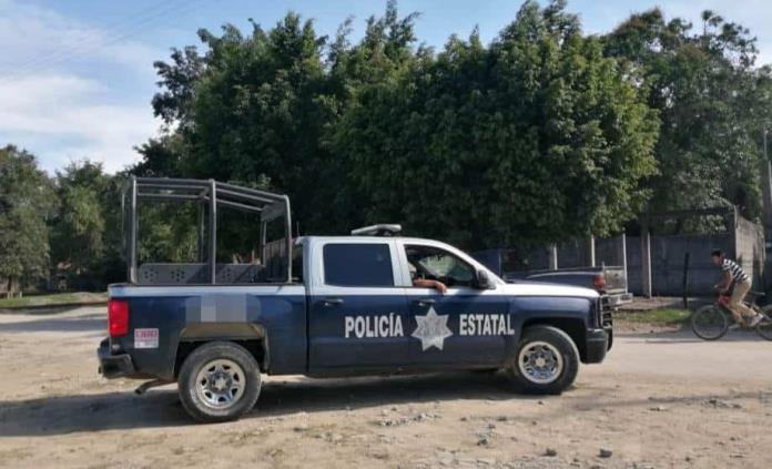 Maleantes asaltan una tienda y plagian a empleados de una empresa cervecera para atracarlos