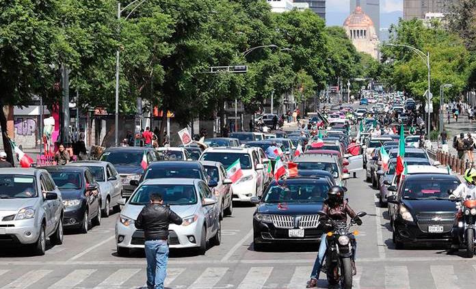 Lamenta AMLO frases clasistas y racistas en protestas en su contra