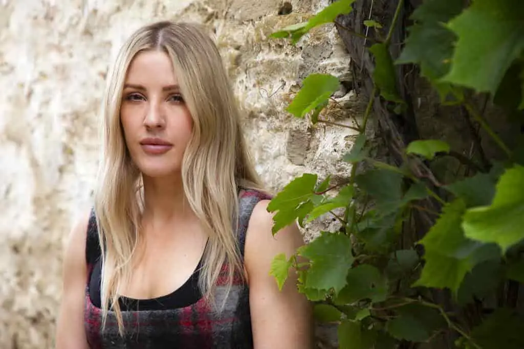 Inglaterra y Noruega tendrán espectáculo musical con Ellie Goulding