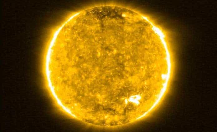 Sonda toma las fotos más cercanas al sol y capta fogatas