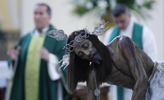 El Señor Caído de Monserrate peregrina por Bogotá para que acabe la pandemia