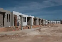 Aclara gobierno federal plan de venta de viviendas a invasores