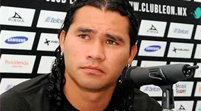 El Gullit Pe&ntilde;a se registra con Morena para buscar la alcald&iacute;a de Le&oacute;n
