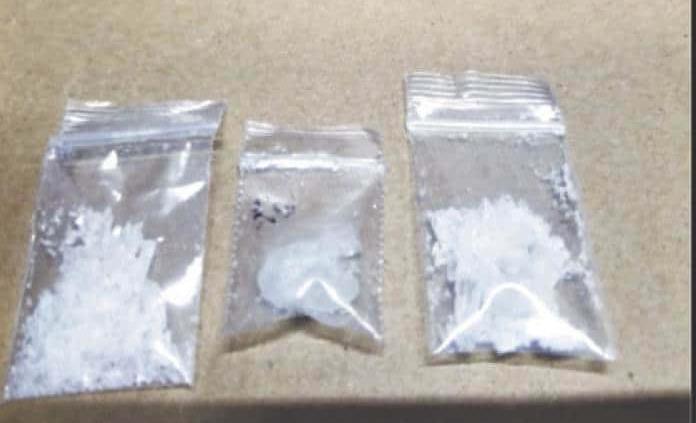 Por el delito de posesión de droga, ocho personas fueron detenidas en Matehuala