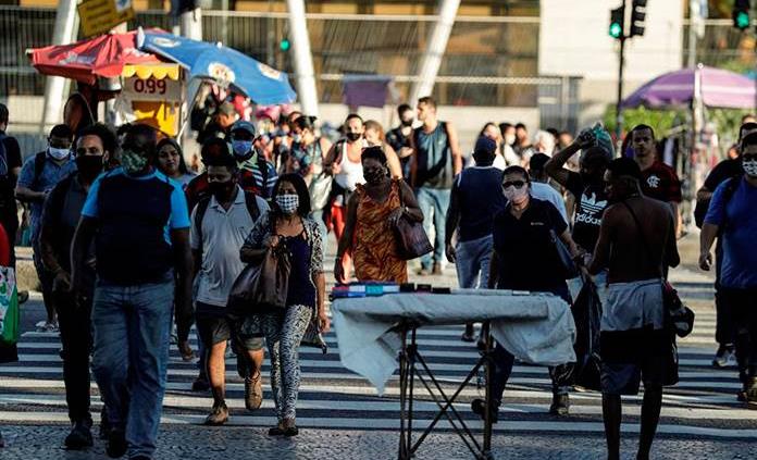 Brasil rebasa los 125 mil muertos por una pandemia que tiende a estabilizarse