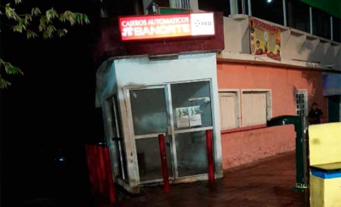 Tras el robo de un cajero, detienen a dos policías que presuntamente lideraban una banda de ladrones