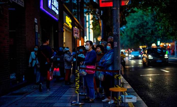 China suma 34 días sin casos locales aunque añade 14 nuevos importados