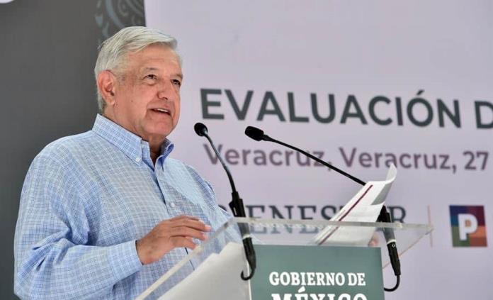 Descarta AMLO contar con partida para la compra de vestuario para él o su familia