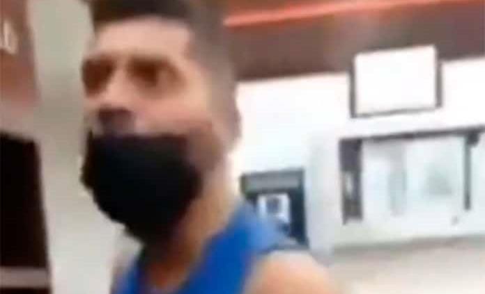 VIDEO: “Tráete la pistola”, amenaza un sujeto a empleados de pizzería por no dejarlo entrar sin tapabocas