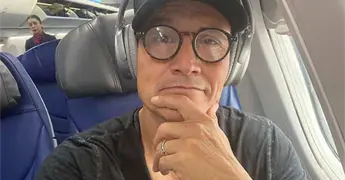Luis Hern&aacute;ndez descarta preocupaci&oacute;n por delanteros mexicanos sin gol