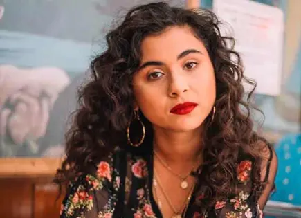 Silvana Estrada deslumbra en Jimmy Kimmel Live con su música