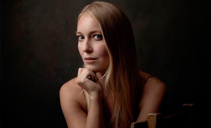 La actriz Catherine Oxenberg dice que “el hijo de un expresidente” de México amenazó con matarla