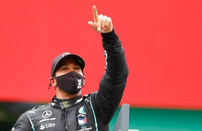 Lewis Hamilton / AP