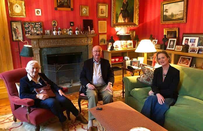 Delphine Boël se reunió con el rey emérito Alberto II de Bélgica y con su esposa, la reina Paola / AP