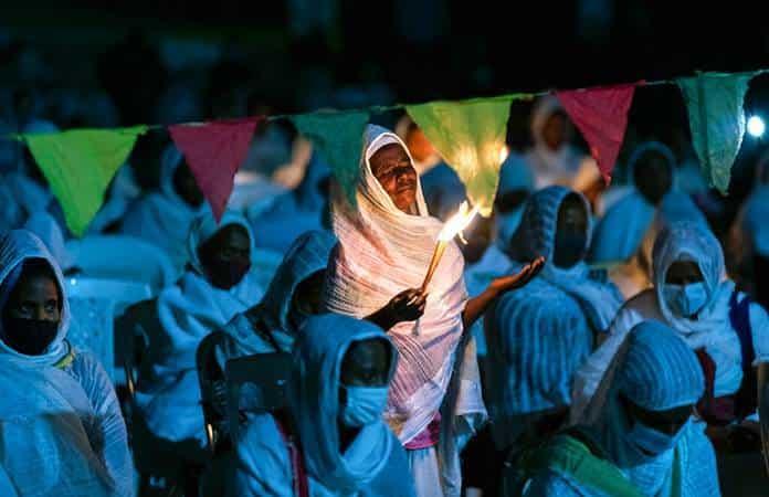 Católicos ortodoxos etíopes oran para pedir la paz en Tigray / Foto :AP