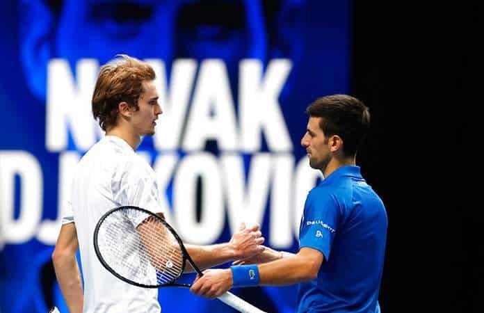 Alexander Zverev y Novak Djokovic / Foto: AP