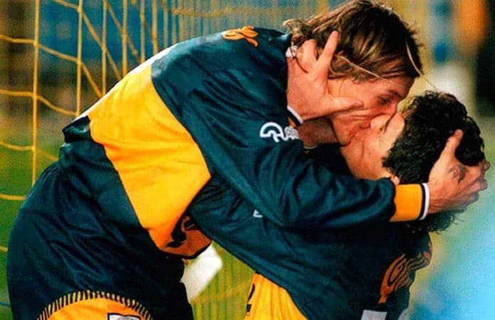 Claudio Caniggia y Diego Maradona / Foto: AP