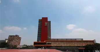Derecho de la UNAM da un salto mundial
