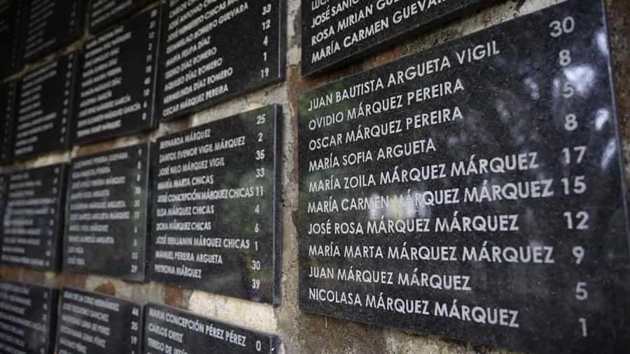 Memorial de las víctimas de la masacre de El Mozote / Foto: EFE