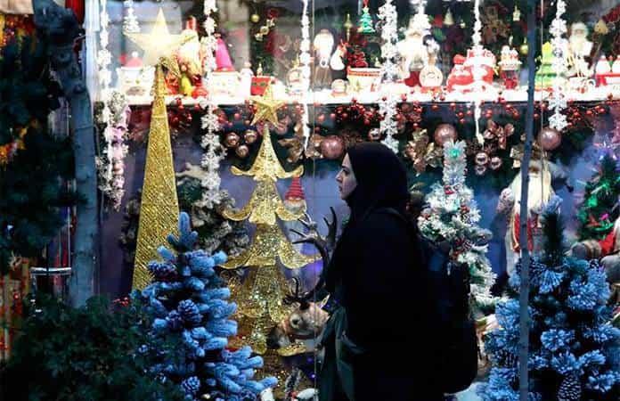 En Irán hay mayoría musulmana, y aunque no se prohíbe la celebración de la Navidad de manera tajante, al festejo no se le da mucha importancia/ Foto: EFE