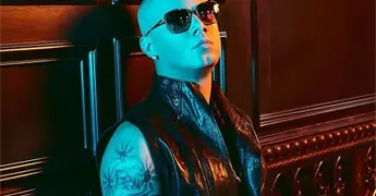 Wisin anuncia lanzamiento de La Universidad del Perreo y cursos en San Juan