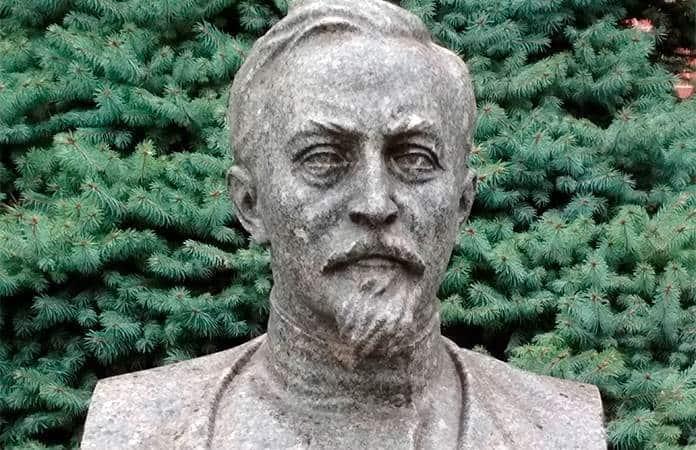 Un busto del fundador de la KGB,  Félix Dzerzhinski, en Moscú / Foto: AP