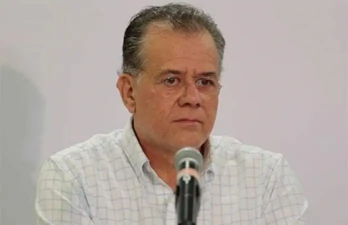 Renuncia Chávez a Secretaría del Municipio