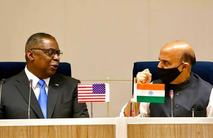El secretario de Defensa de Estados Unidos, Lloyd Austin y su homólogo de India, Rajnath Singh / Foto: AP