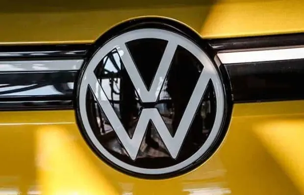 Volkswagen M&eacute;xico abre nueva nave de pintura en Puebla