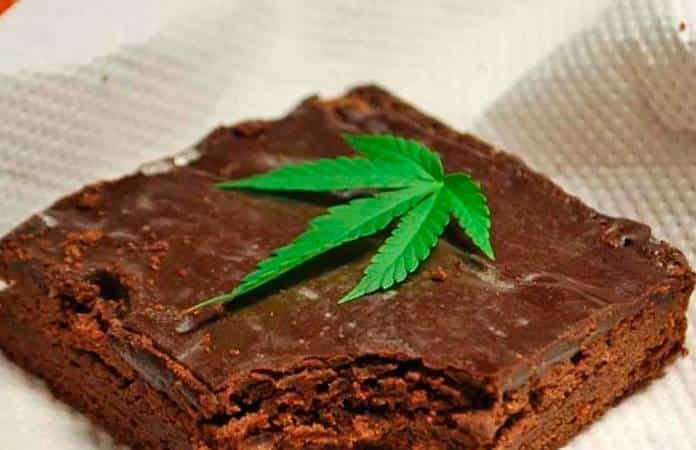 Ofrecen brownies con marihuana; alumnos terminan intoxicados