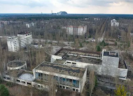 Comisi&oacute;n Europea exige a Rusia cese ataques nucleares en Ucrania