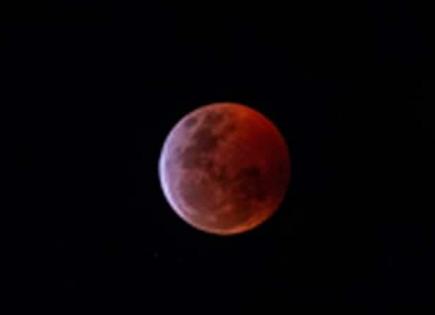 México se prepara para la Luna de sangre del 14 de marzo de 2025