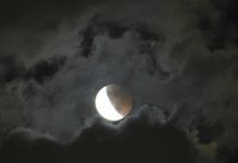¿Cuándo y a qué hora se podrá ver el eclipse lunar?