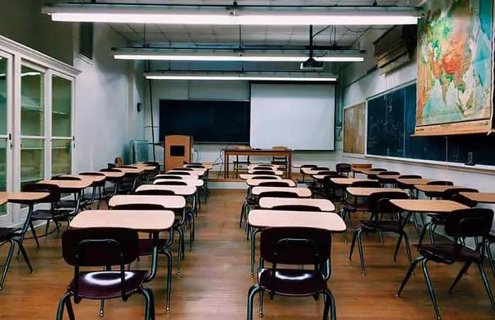 Ent&eacute;rate | &iquest;Habr&aacute; clases el 15 y 16 de septiembre?