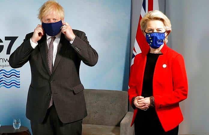 El primer ministro británico, Boris Johnson y la presidenta de la Comisión Europea, Ursula von der Leyen / Foto: AP