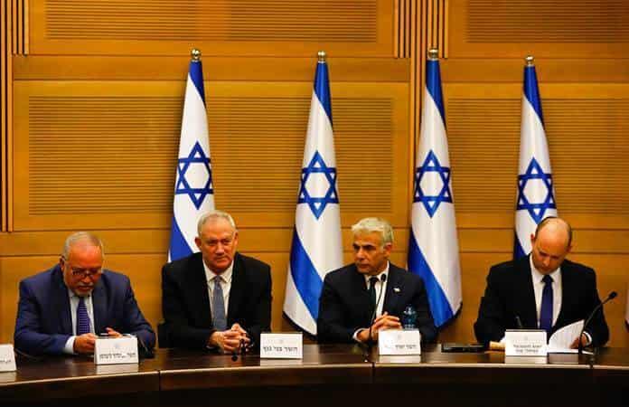 Los líderes del nuevo gobierno israelí / Foto: AP