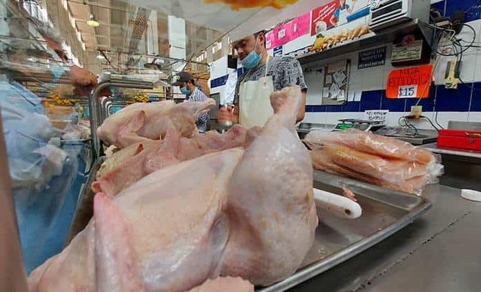 Profeco informa cuánto cuesta el kilo de pechuga de pollo