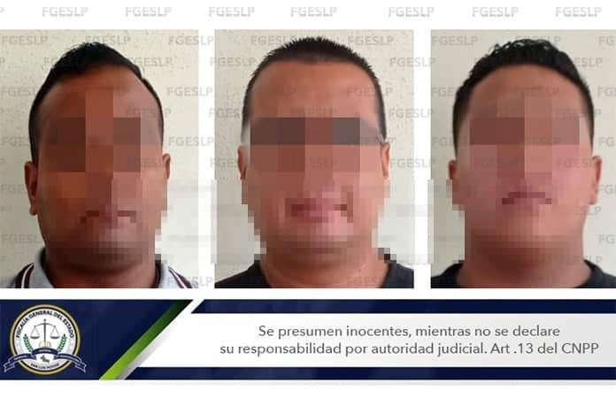 Tres de los 5 elementos municipales fueron detenidos por abuso de autoridad / Foto: FGE