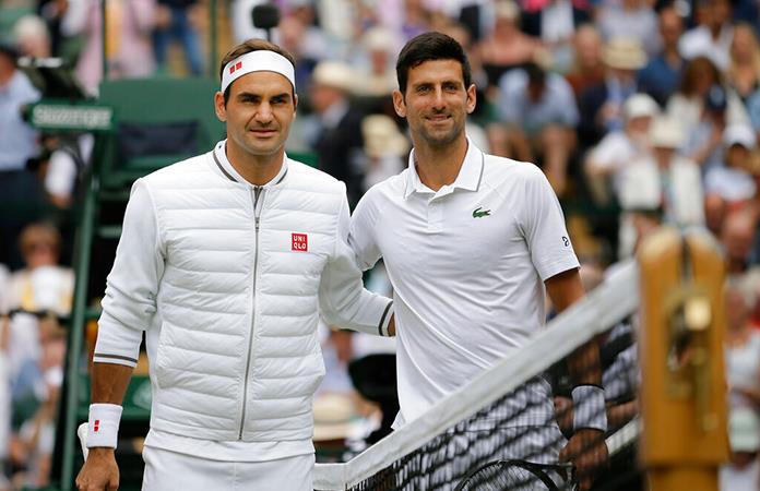 Roger Federer y Novak Djokovic / Foto: AP