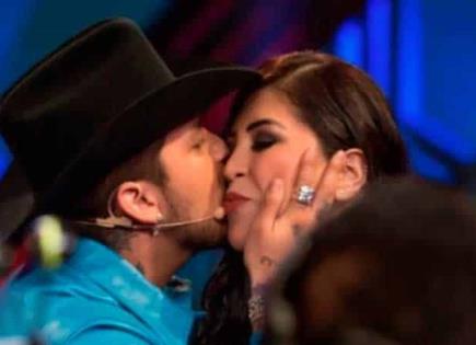 Mamá de Christian Nodal lanza misterioso mensaje: Cuídemelo bien